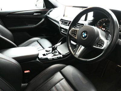 2024 BMW X4 photo 8