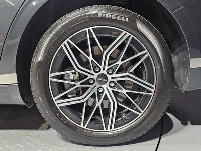 صورة 8 لـ 2022 Genesis G90 (RS4)