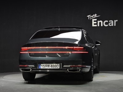 صورة 4 لـ 2022 Genesis G90 (RS4)