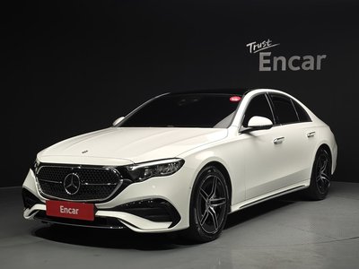 MERCEDES-BENZ E-CLASS - 1