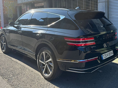 2024 Genesis GV80 photo 7