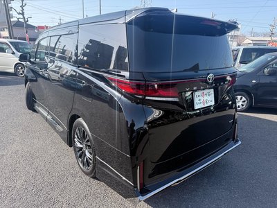TOYOTA VELLFIRE - 8