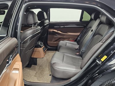 2020 Genesis G90 缩略图 11