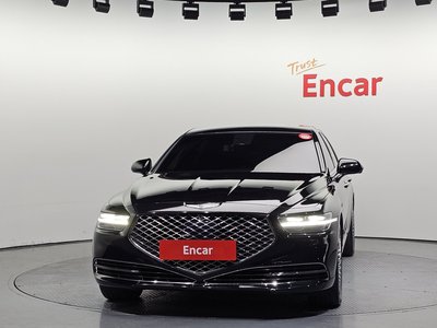 2020 Genesis G90 照片 2