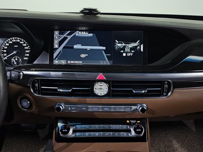 2020 Genesis G90 缩略图 15