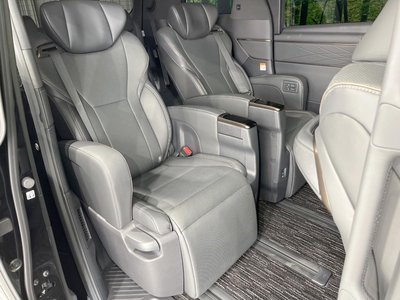 2024 Toyota ALPHARD 照片 9