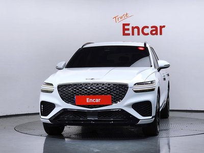 صورة 2 لـ 2022 Genesis GV70