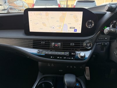 2023 Lexus LS — миниатюра 23
