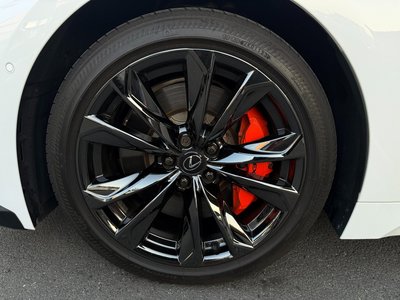 2023 Lexus LS — миниатюра 18