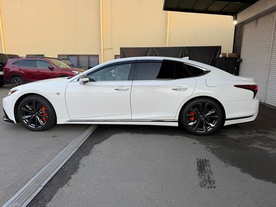 2023 Lexus LS — миниатюра 13
