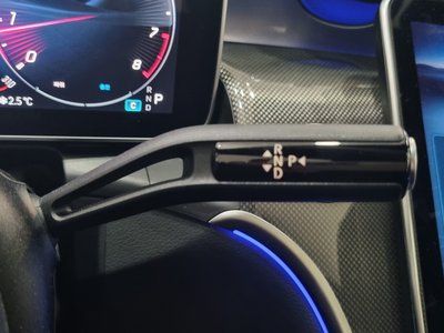 MERCEDES-BENZ GLC - 9