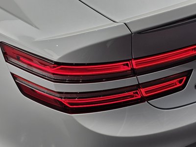 GENESIS G80 (RG3) - 10