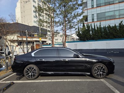BMW 7 SERIES - 6