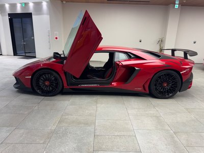 LAMBORGHINI AVENTADOR - 10