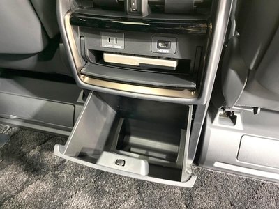 2025 Toyota ALPHARD 缩略图 45