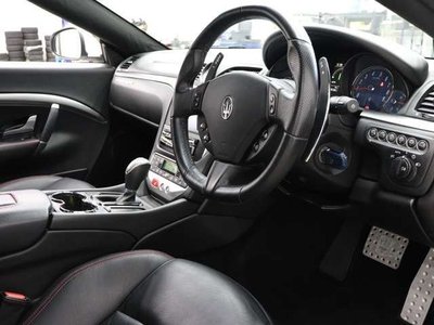 2015 Maserati GRANTURISMO — фото 4