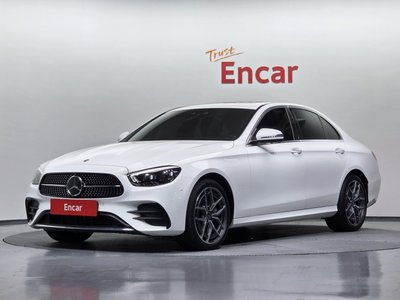 MERCEDES-BENZ E-CLASS - 2