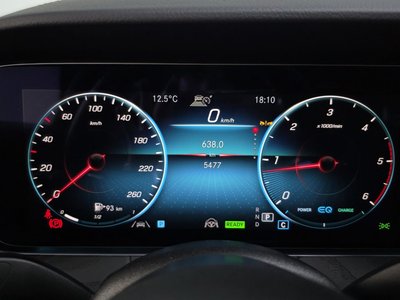 MERCEDES-BENZ E-CLASS - 8