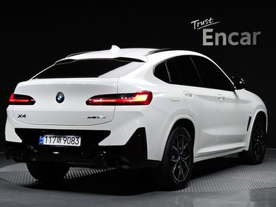 2023 BMW X4 — фото 4