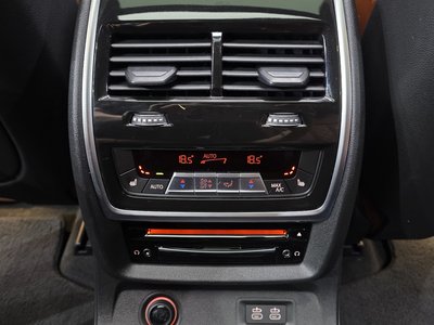 صورة مصغرة 30 لـ 2021 BMW X7