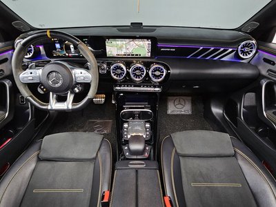 MERCEDES-BENZ CLA - 5