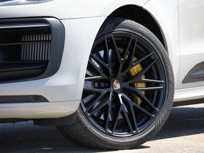 PORSCHE MACAN - 6
