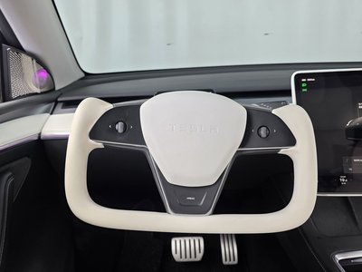 2024 Tesla MODEL Y — миниатюра 13