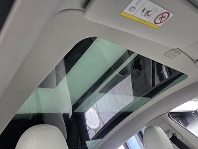 2024 Tesla MODEL Y — миниатюра 17