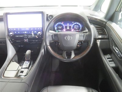 TOYOTA VELLFIRE - 8