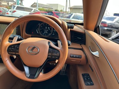 LEXUS LC CONVERTIBLE - 9