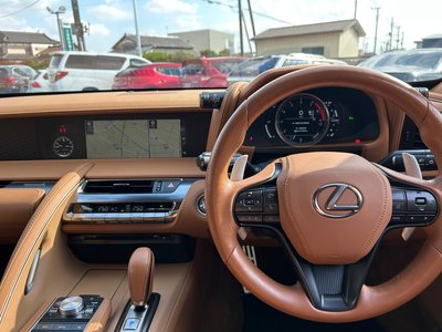 LEXUS LC CONVERTIBLE - 8