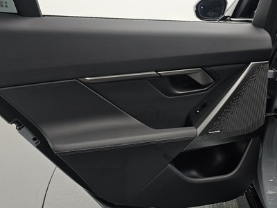 2025 BMW 5 SERIES — миниатюра 15