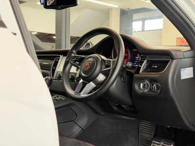 2016 Porsche MACAN 缩略图 20