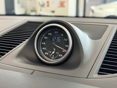 2016 Porsche MACAN 缩略图 28