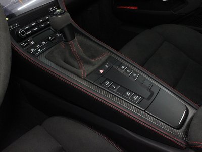 2025 Porsche 718 SPYDER — миниатюра 47