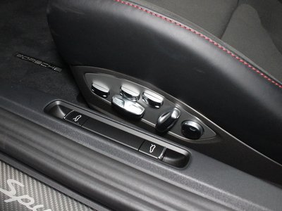 2025 Porsche 718 SPYDER — миниатюра 42