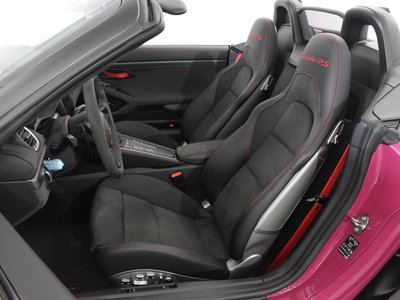 2025 Porsche 718 SPYDER — миниатюра 14