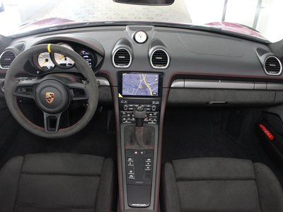 2025 Porsche 718 SPYDER — миниатюра 16