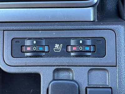 TOYOTA LAND CRUISER PRADO - 10