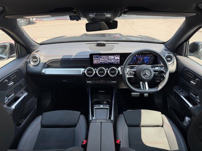2024 Mercedes-BENZ EQB 照片 2