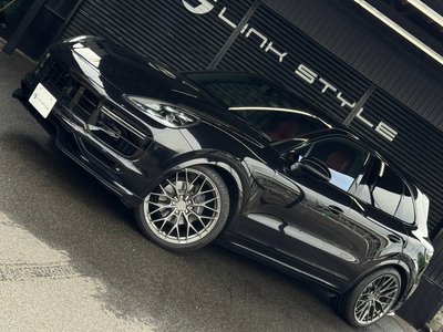 صورة 8 لـ 2018 Porsche CAYENNE