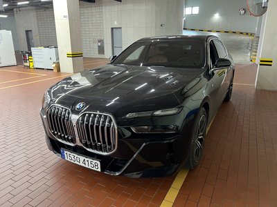 2023 BMW 7 SERIES 照片 1