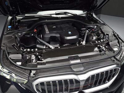 صورة 7 لـ 2024 BMW 5 SERIES
