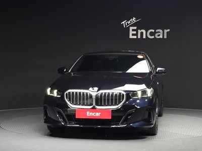 صورة 2 لـ 2024 BMW 5 SERIES