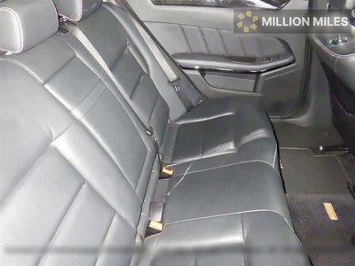 MERCEDES-BENZ E-CLASS - 6