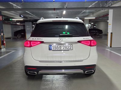 صورة 4 لـ 2022 Mercedes-BENZ GLE