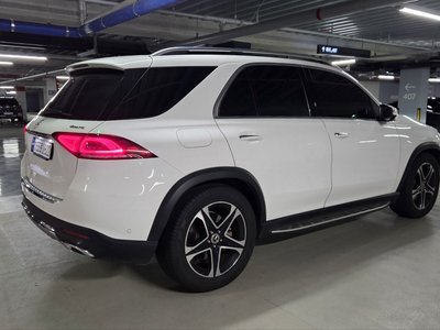 صورة 6 لـ 2022 Mercedes-BENZ GLE