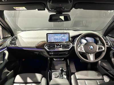 صورة 10 لـ 2023 BMW X3