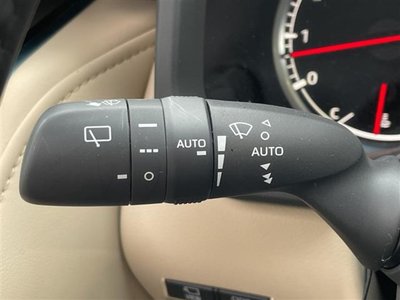 2023 Toyota LAND CRUISER 300 — миниатюра 26