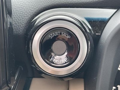 2023 Toyota LAND CRUISER 300 — миниатюра 18